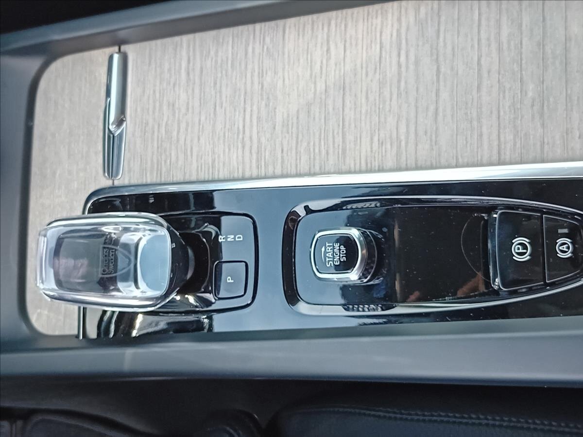 Volvo XC60 SUV / Terénní 2,0 l 173 kw