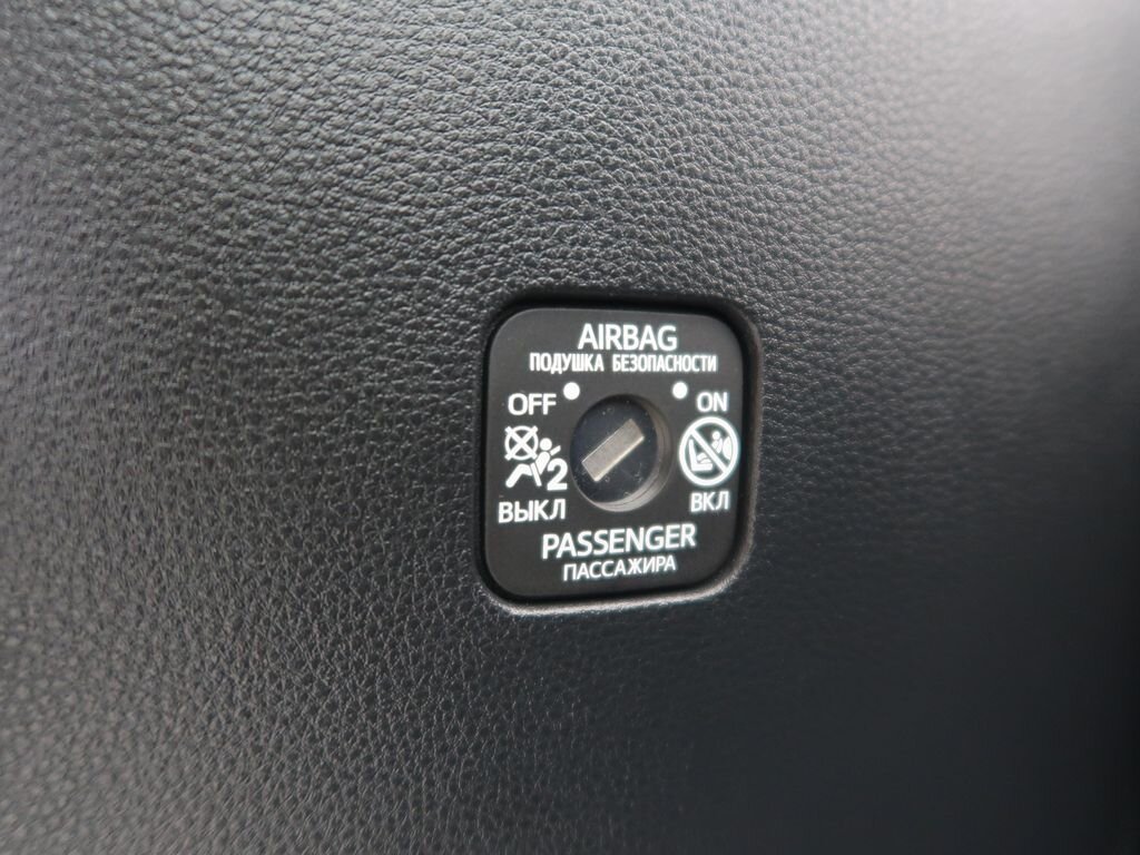 Toyota Corolla Sedan 1,5 l 92 kw