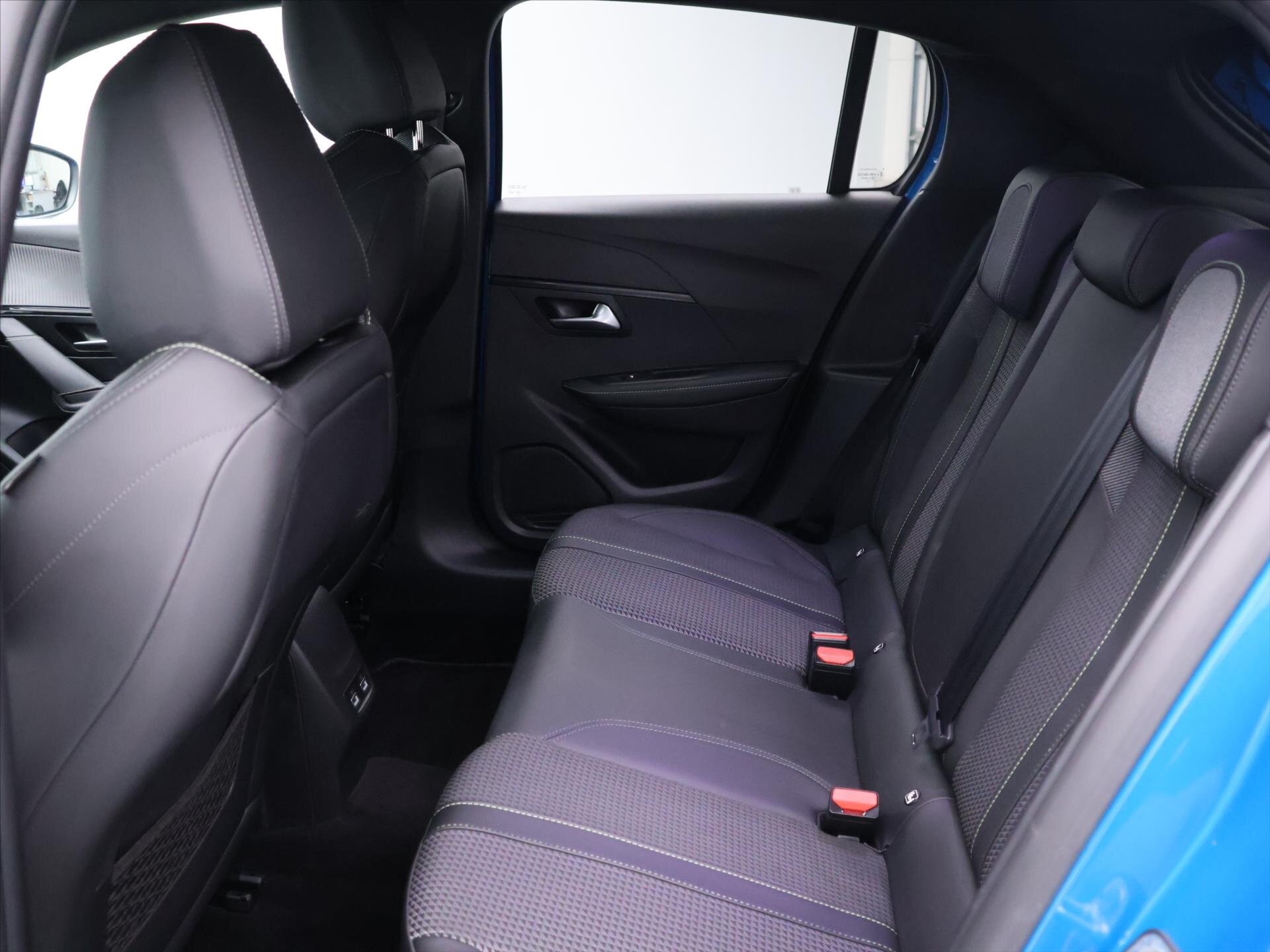 Peugeot 208 Hatchback 1,2 l 74 kw