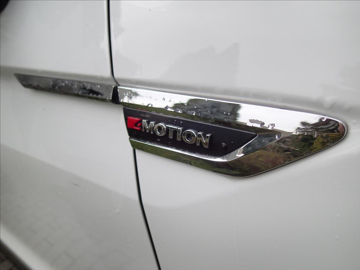 Volkswagen Tiguan SUV / Terénní 2,0 l 110 kw