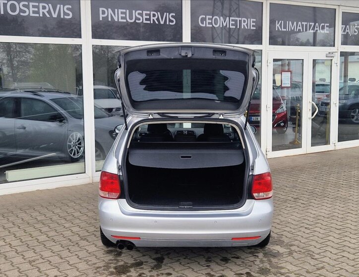 Volkswagen Golf Kombi 1,4 l 90 kw