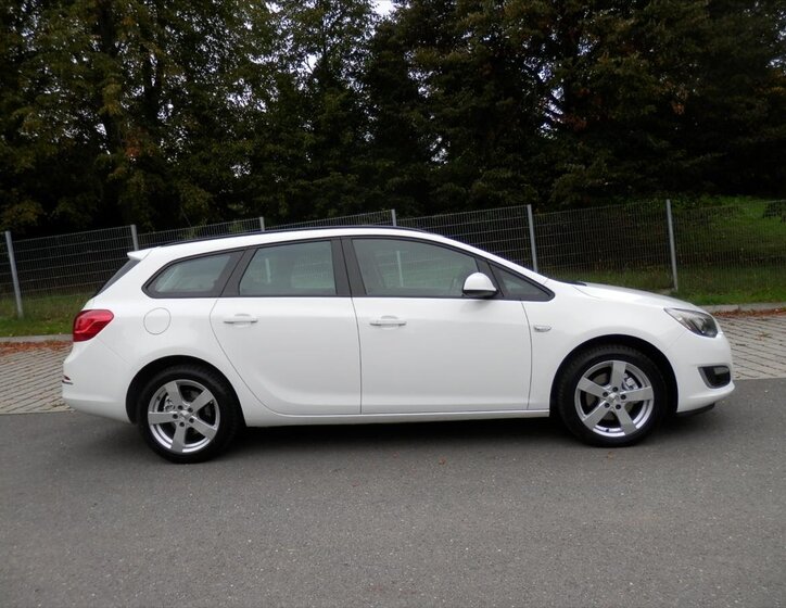 Opel Astra Kombi 1,6 l 81 kw