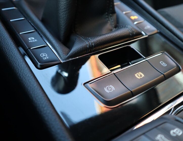 Škoda Superb Kombi 2,0 l 110 kw