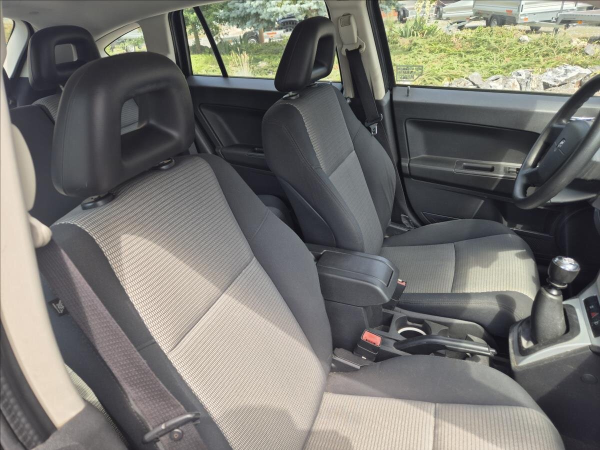 Dodge Caliber Hatchback 2,0 l 88 kw