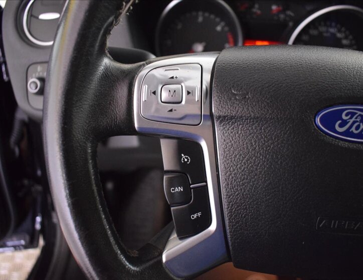 Ford Mondeo Kombi 2,0 l 96 kw