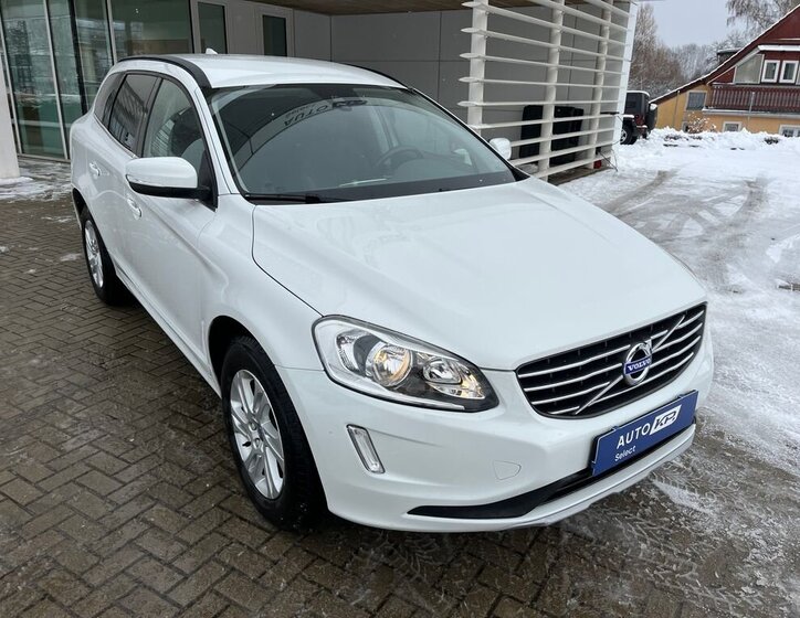Volvo XC60 SUV 2,4 l 140 kw