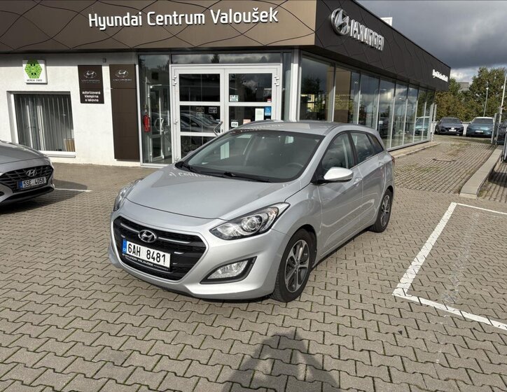 Hyundai i30 Kombi 1,6 l 81 kw