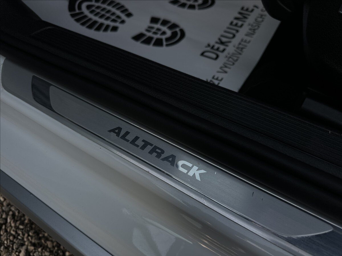 Volkswagen Golf Kombi 2,0 l 135 kw