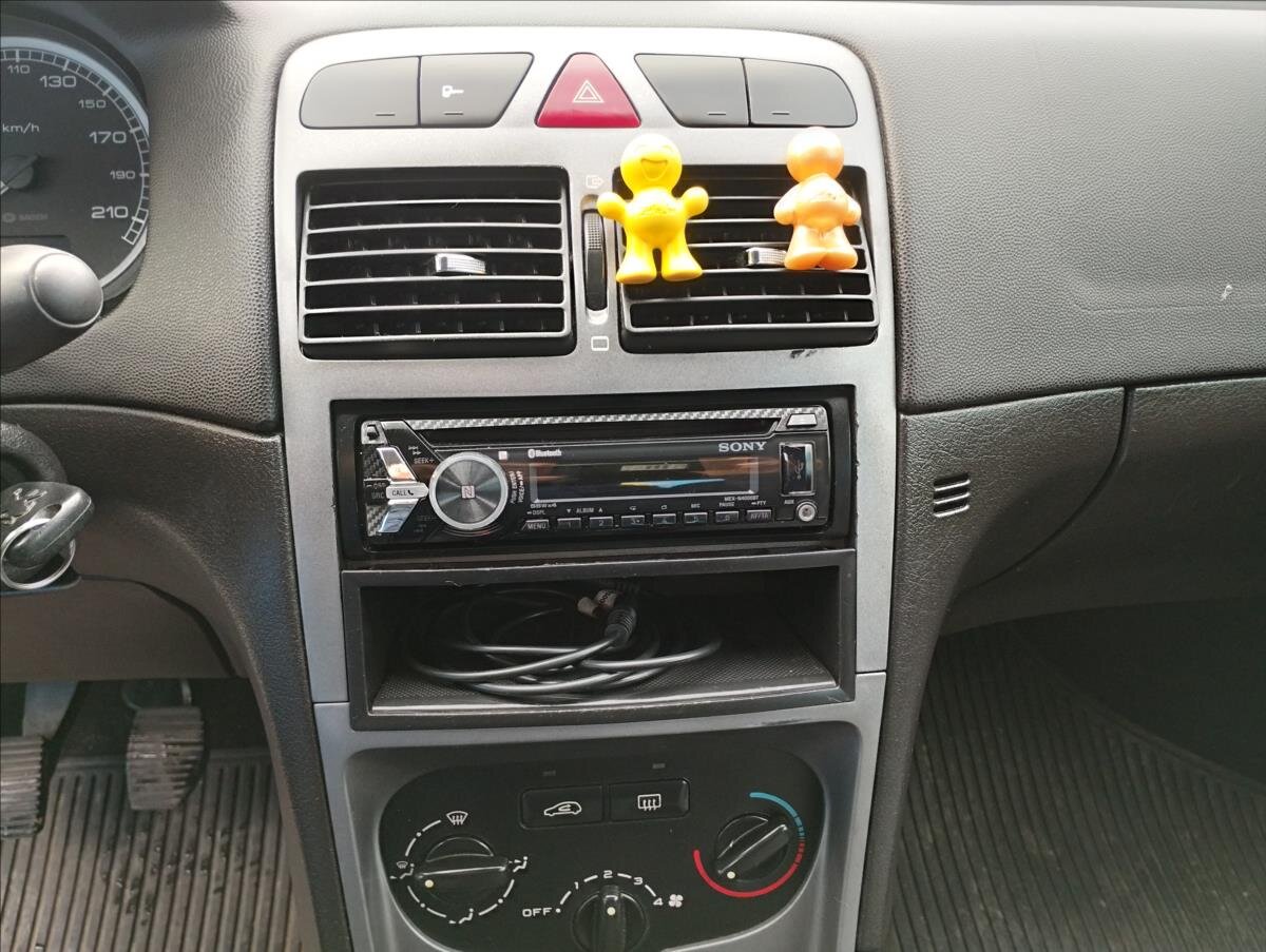 Peugeot 307 Hatchback 1,4 l 55 kw