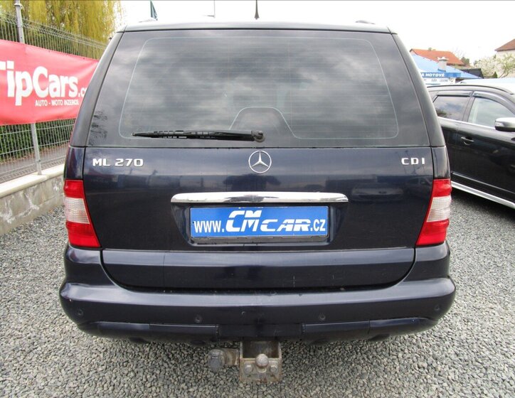 Mercedes-Benz Třídy M Kombi 2,7 l 120 kw