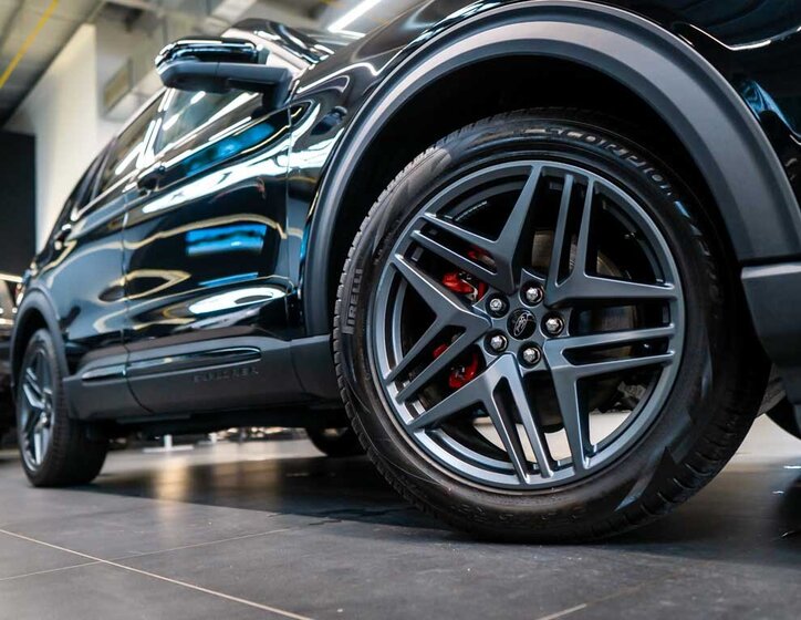 Ford Explorer SUV 3,0 l 298 kw