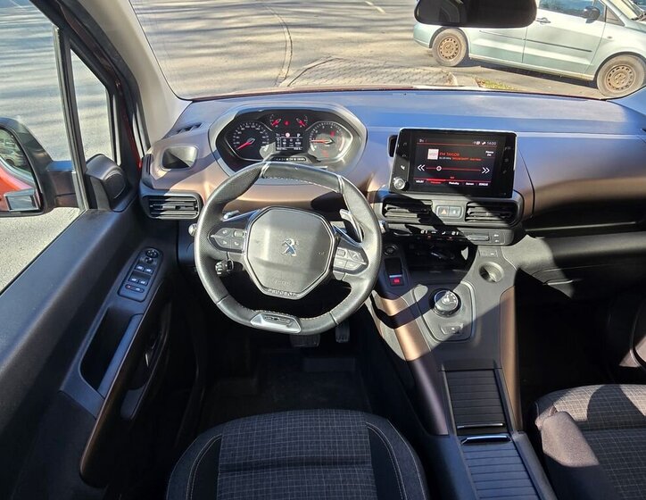 Peugeot Rifter VAN / Minibus 1,2 l 96 kw