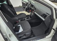 Volkswagen Golf 30