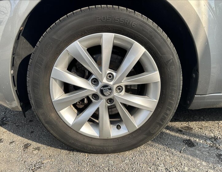 Škoda Octavia Kombi 1,5 l 110 kw