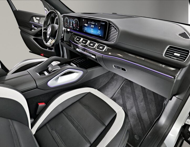 Mercedes-Benz GLE SUV / Terénní 4,0 l 450 kw