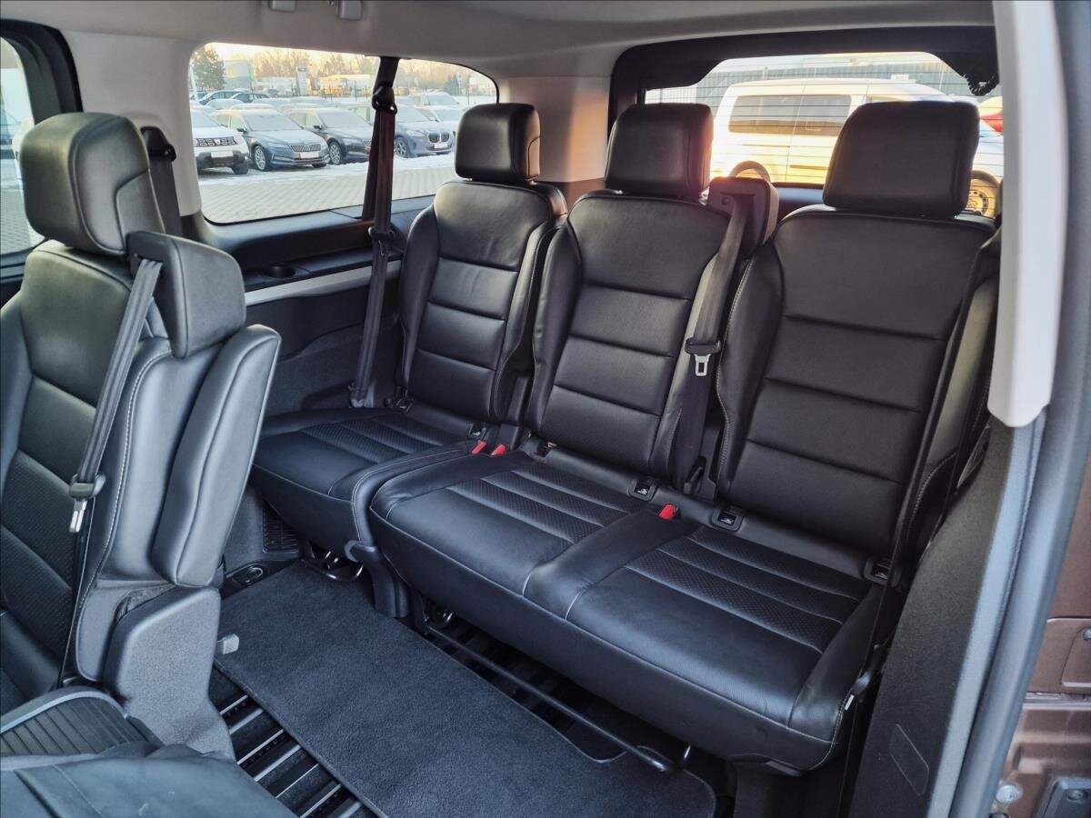 Peugeot Traveller MPV 2,0 l 130 kw