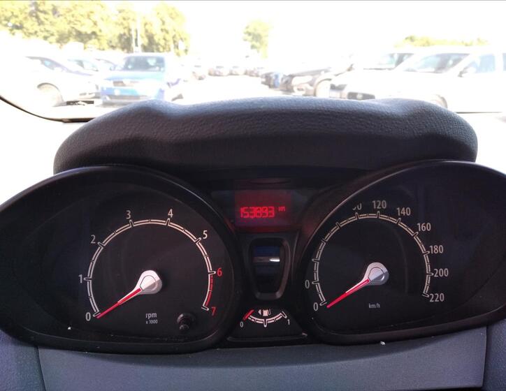 Ford Fiesta 11