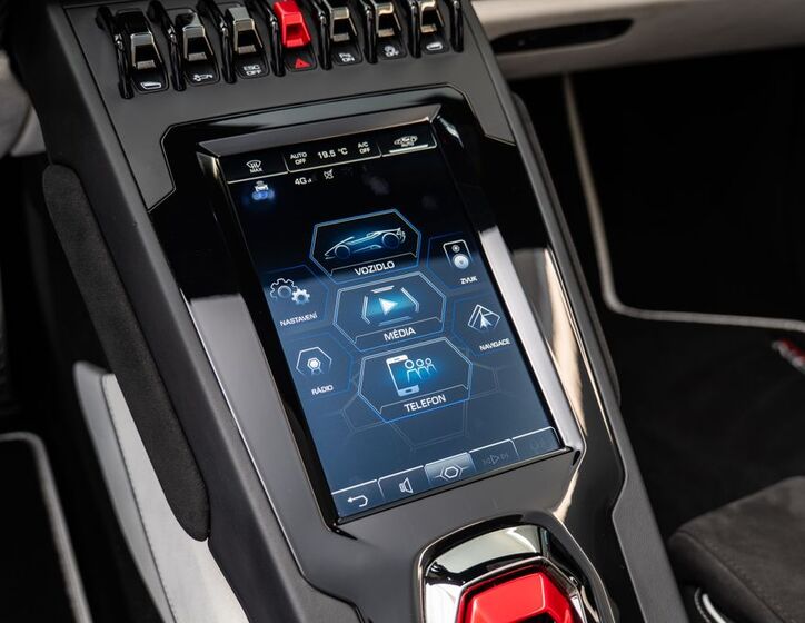 Lamborghini Huracán 12