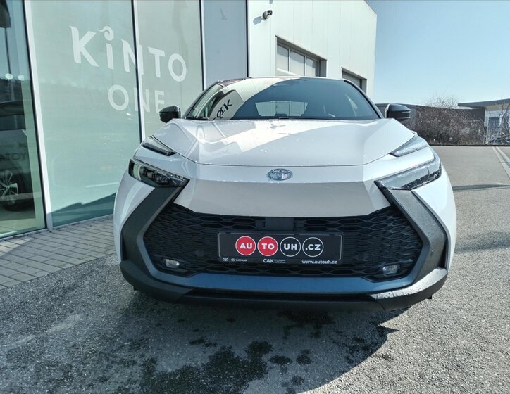 Toyota C-HR CUV / Crossover 0,0 103 kw