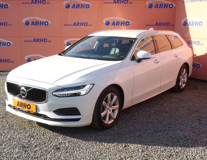 Volvo V90 Kombi 2,0 l 140 kw