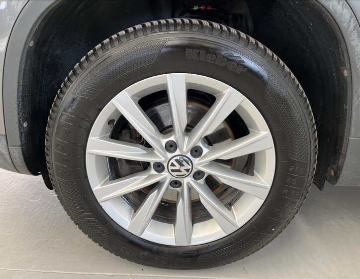 Volkswagen Tiguan SUV 2,0 l 103 kw