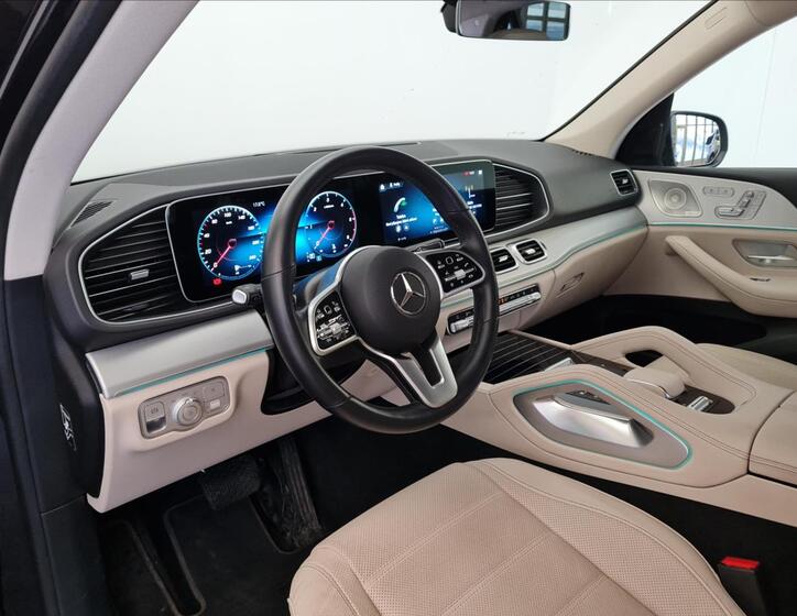 Mercedes-Benz GLE 10