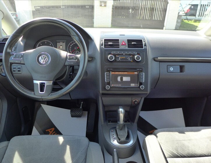 Volkswagen Touran 32