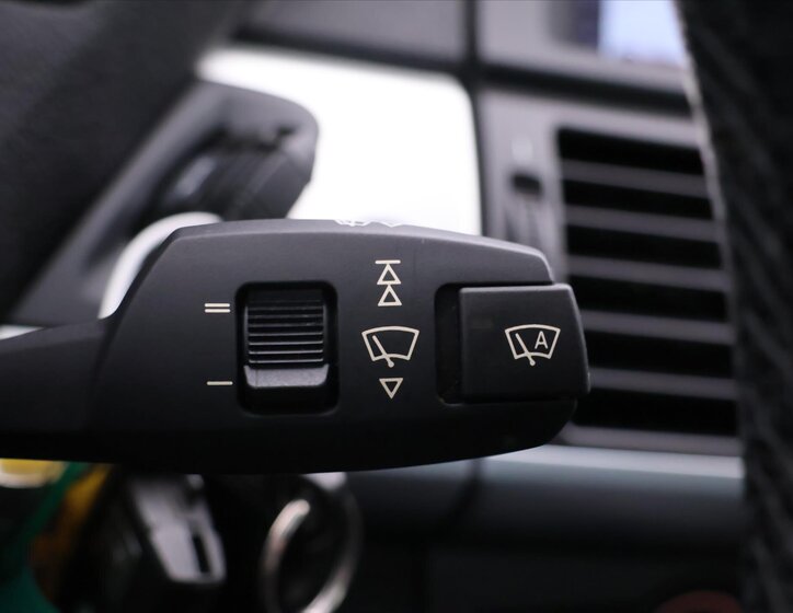 BMW X6 SUV 3,0 l 225 kw