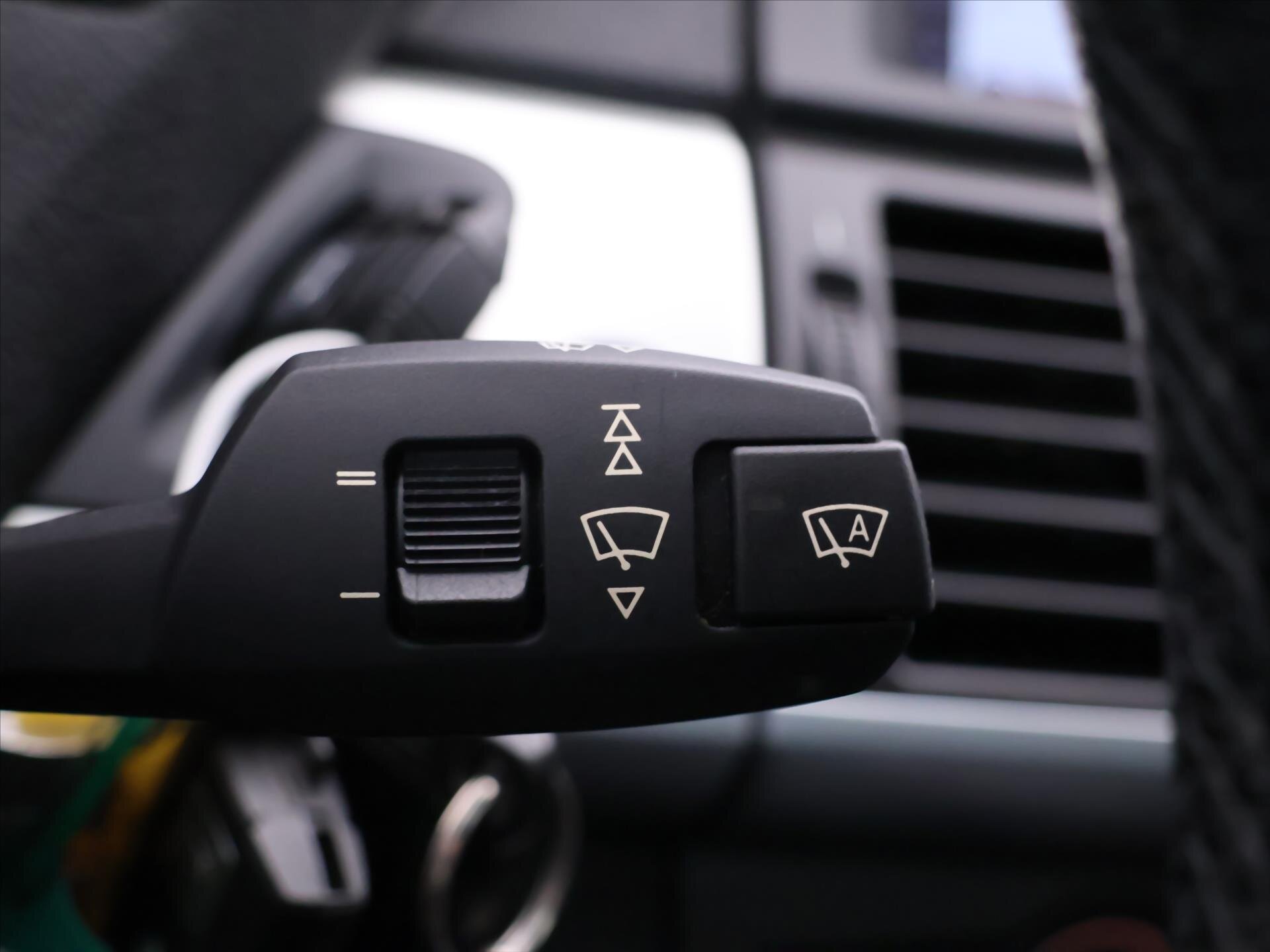 BMW X6 SUV 3,0 l 225 kw