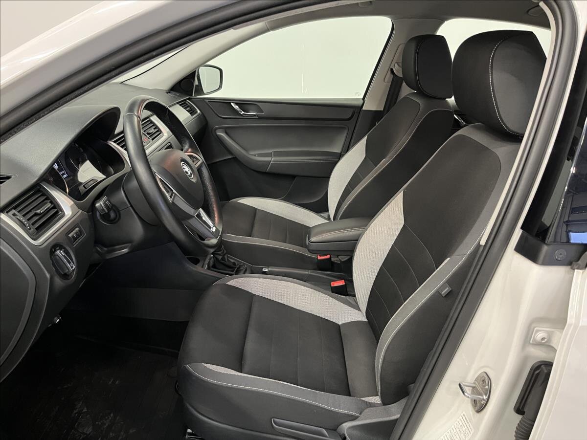 Škoda Rapid Liftback 1,2 l 66 kw