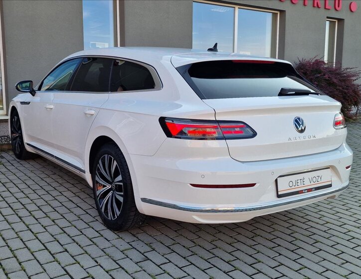 Volkswagen Arteon 8