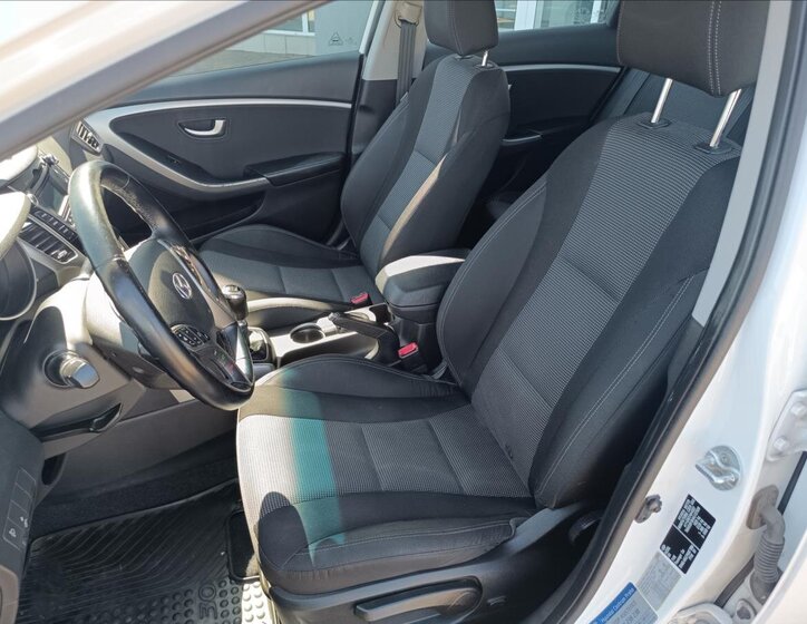 Hyundai i30 Kombi 1,6 l 88 kw