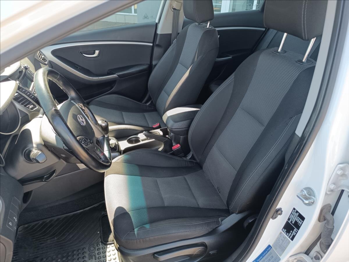 Hyundai i30 Kombi 1,6 l 88 kw