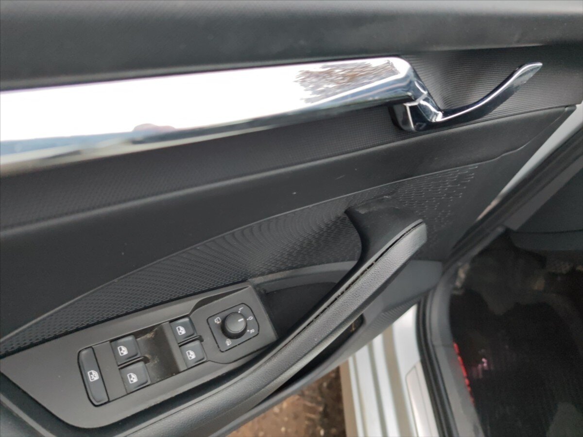 Škoda Octavia Kombi 2,0 l 110 kw