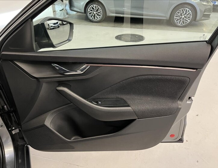 Škoda Scala Hatchback 999,0 85 kw