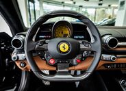 Ferrari 812 6