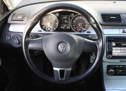 Volkswagen Passat Kombi 2,0 l 103 kw