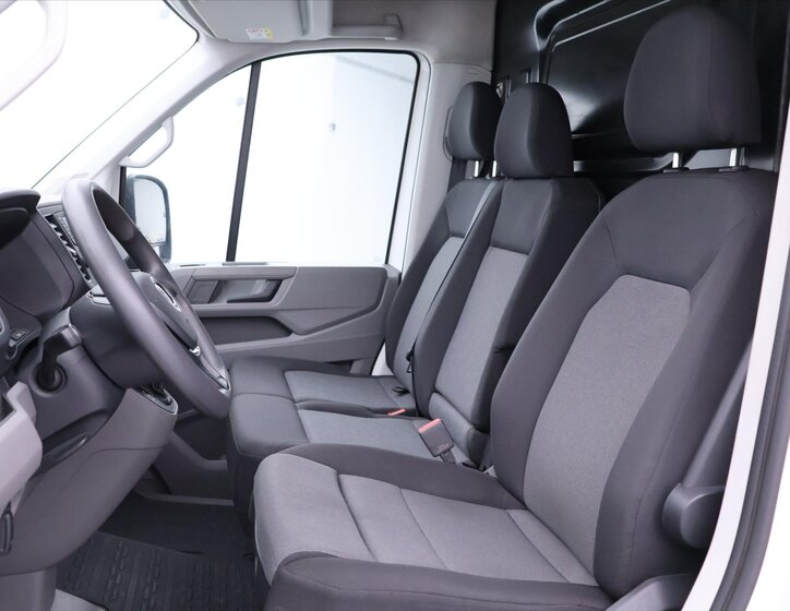 Volkswagen Crafter Skříň 2,0 l 103 kw