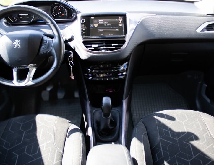 Peugeot 2008 SUV / Terénní 1,2 l 60 kw