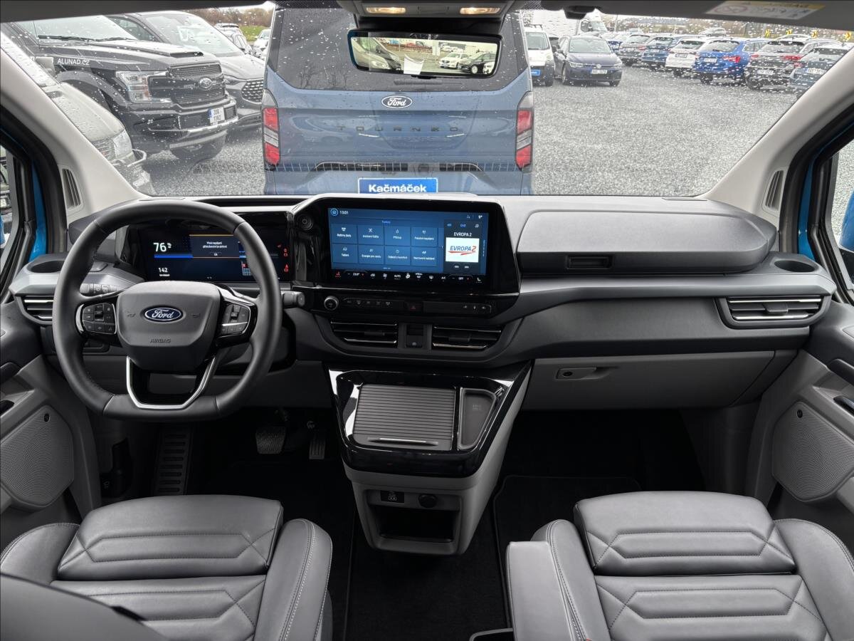 Ford Tourneo Custom MPV 0,0 160 kw
