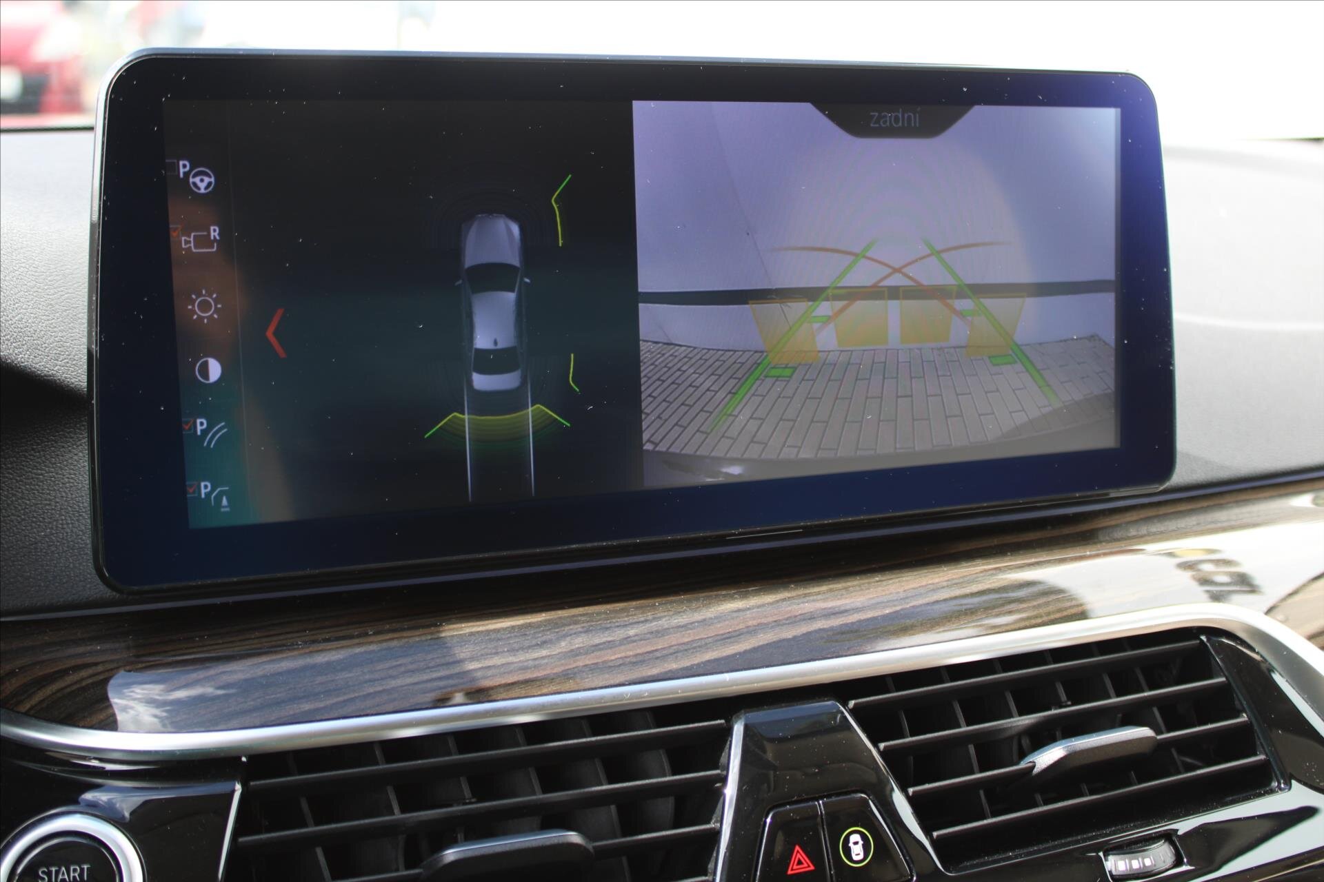 BMW Řada 5 Sedan 3,0 l 250 kw