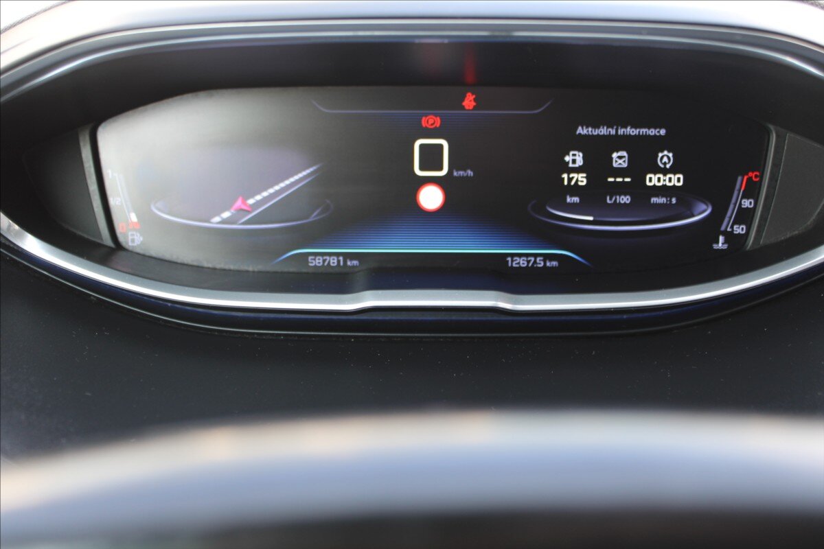 Peugeot 3008 SUV / Terénní 1,2 l 96 kw