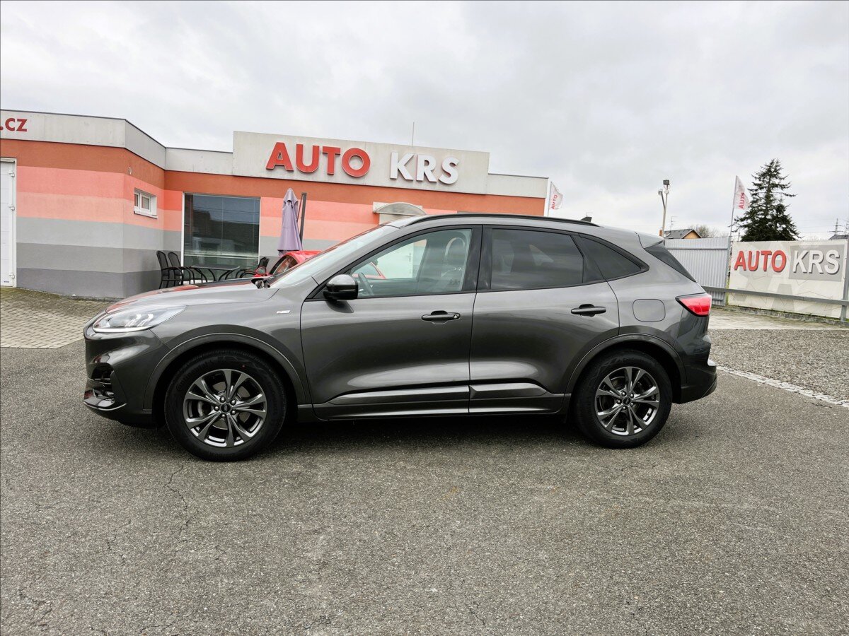 Ford Kuga Kombi 1,5 l 111 kw