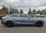 Audi A5 4