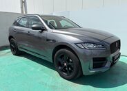 Jaguar F-Pace 1