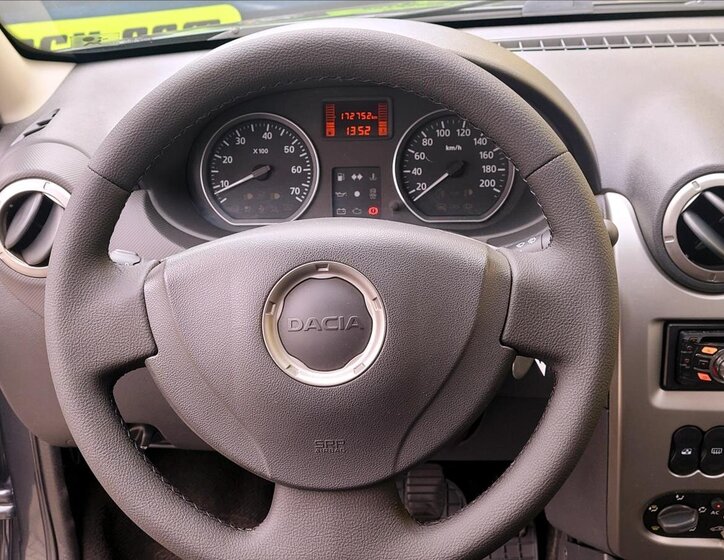 Dacia Sandero Hatchback 1,6 l 62 kw