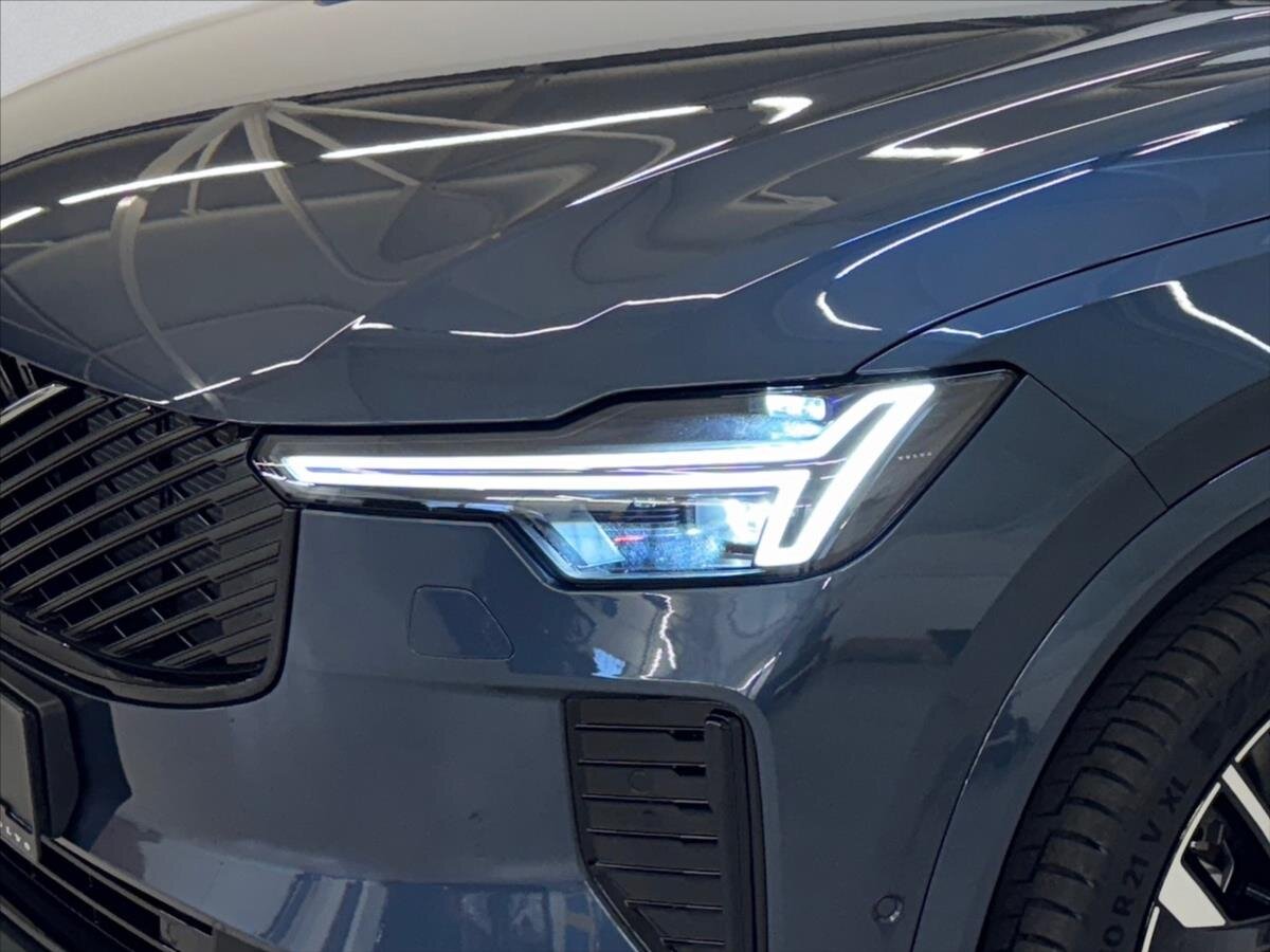 Volvo XC90 SUV 2,0 l 335 kw