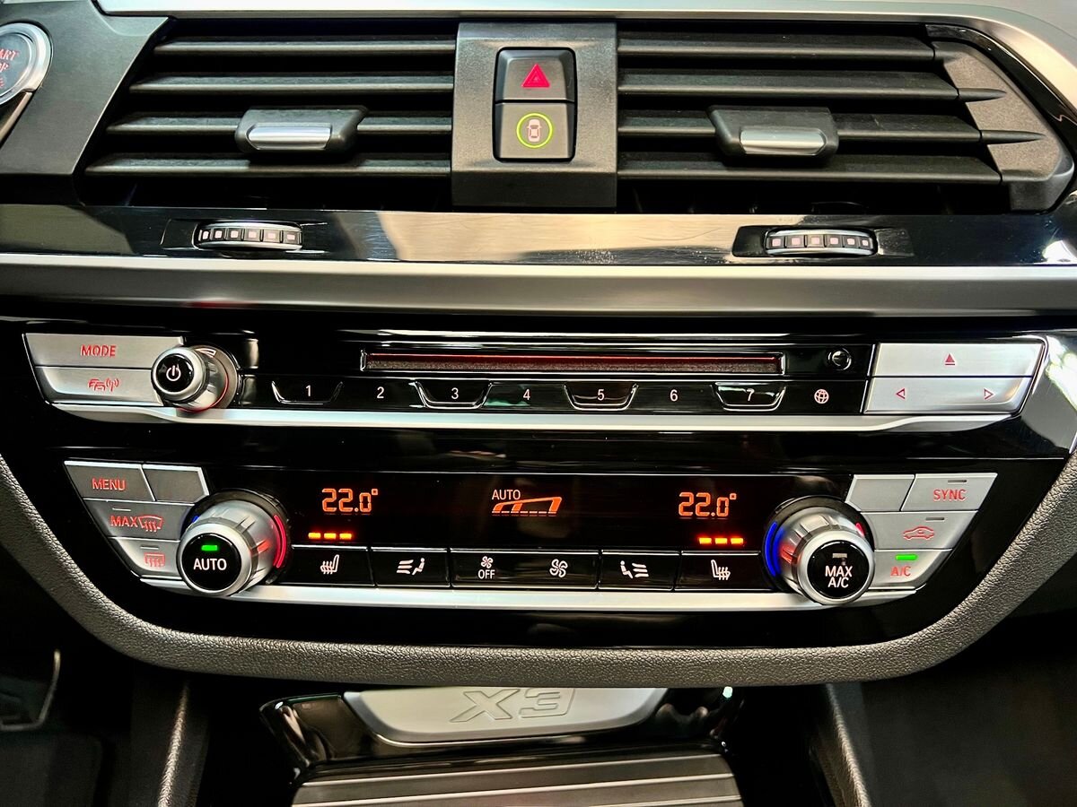 BMW X3 SUV / Terénní 3,0 l 195 kw