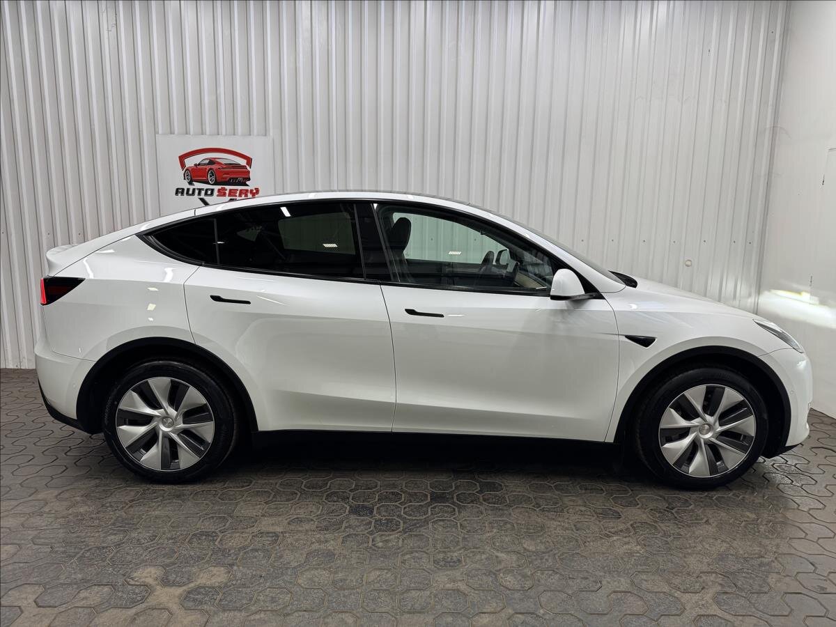Tesla Model Y SUV 0,0 378 kw