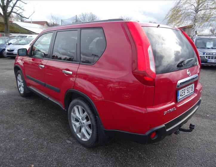 Nissan X-Trail 6